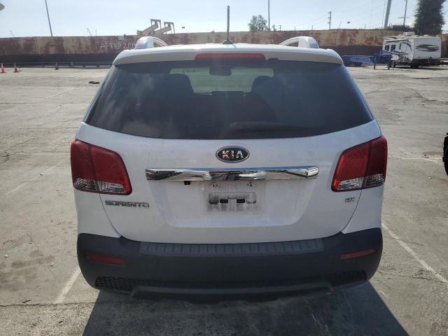 Photo 6 from auction – 2013 KIA SORENTO EX with VIN 5XYKU4A64DG413305