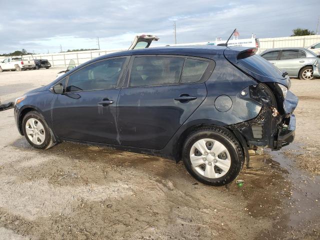 Photo 2 from auction – 2017 KIA FORTE LX with VIN KNAFK5A81H5702474