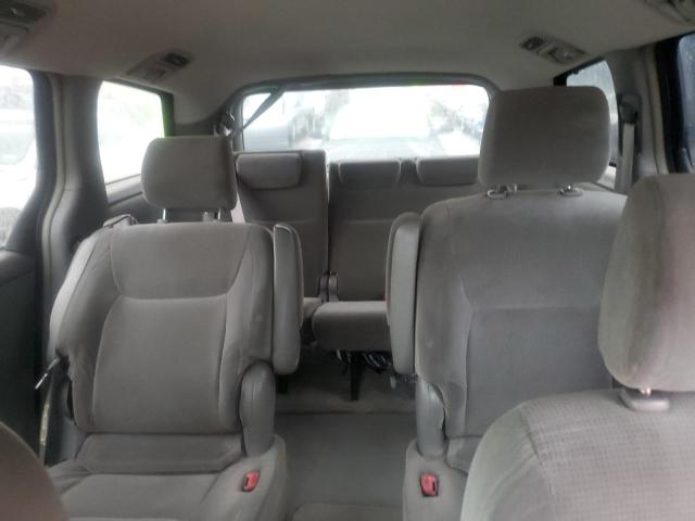 Photo 10 from auction – 2004 TOYOTA SIENNA CE with VIN 5TDZA23C94S121750