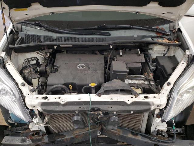Photo 12 from auction – 2014 TOYOTA SIENNA LE with VIN 5TDJK3DC9ES074297