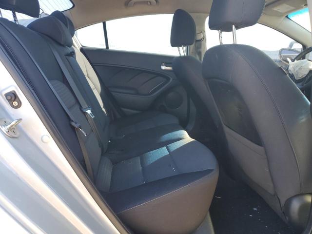 Photo 10 from auction – 2017 KIA FORTE LX with VIN 3KPFL4A70HE151928