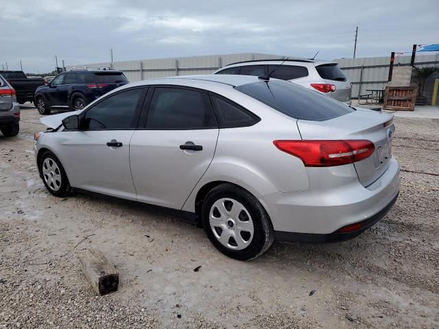 Photo 2 from auction – 2016 FORD FOCUS S with VIN 1FADP3E23GL207473