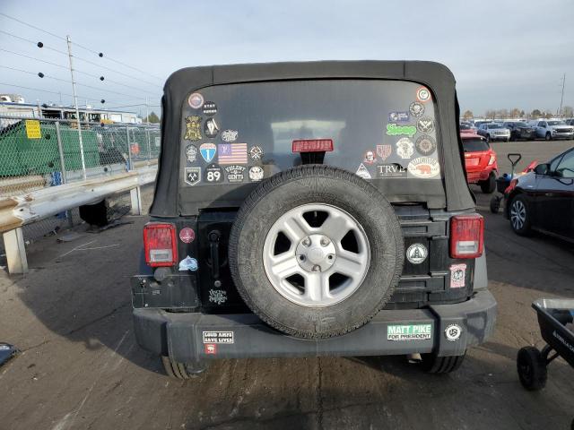 Photo 6 from auction – 2016 JEEP WRANGLER U with VIN 1C4BJWDG8GL259487