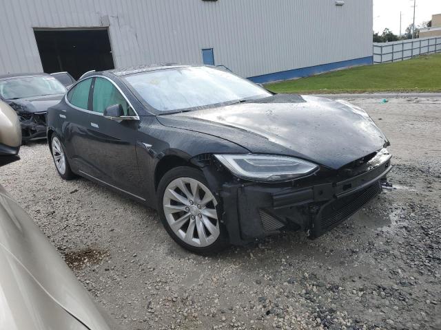 Photo 4 from auction – 2019 TESLA MODEL S with VIN 5YJSA1E28KF299828