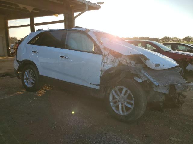Photo 4 from auction – 2015 KIA SORENTO LX with VIN 5XYKT3A65FG591675