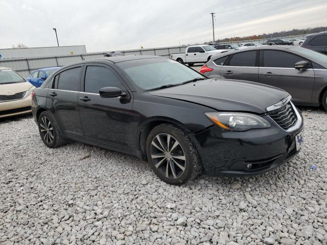 Photo 4 from auction – 2013 CHRYSLER 200 LIMITE with VIN 1C3CCBCG9DN598577
