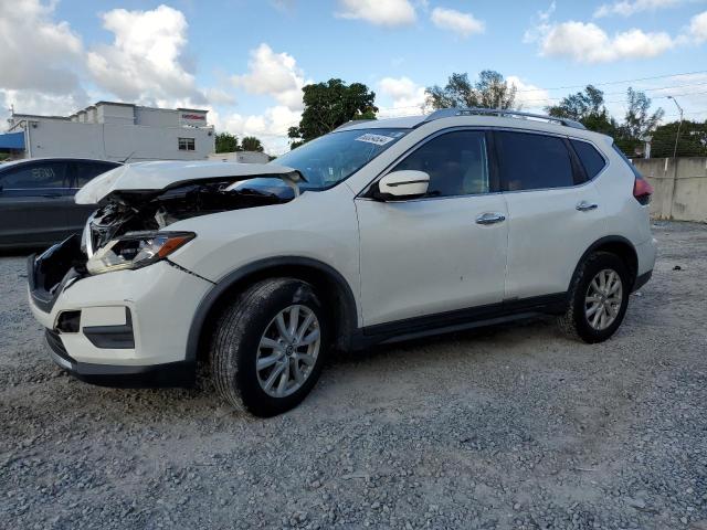 NISSAN ROGUE S 2017 with VIN JN8AT2MT3HW152475 - Photo from auction