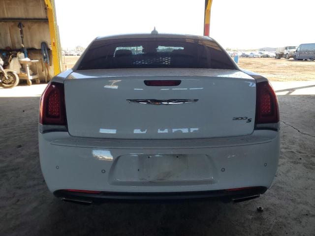 Photo 6 from auction – 2019 CHRYSLER 300 S with VIN 2C3CCABG1KH727302