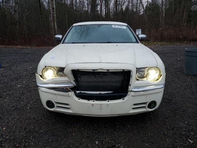 Photo 5 from auction – 2010 CHRYSLER 300 LIMITE with VIN 2C3CA3CV9AH232844