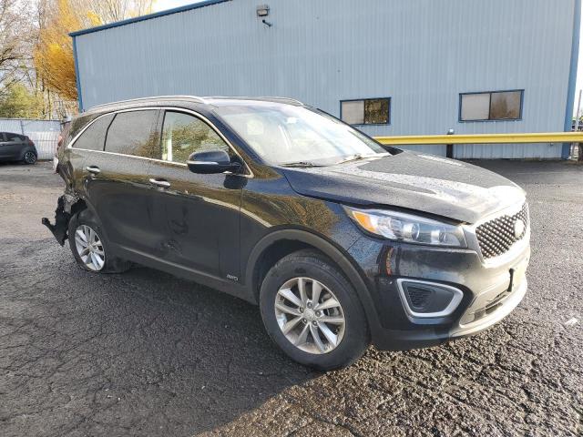 Photo 4 from auction – 2018 KIA SORENTO LX with VIN 5XYPGDA3XJG425845