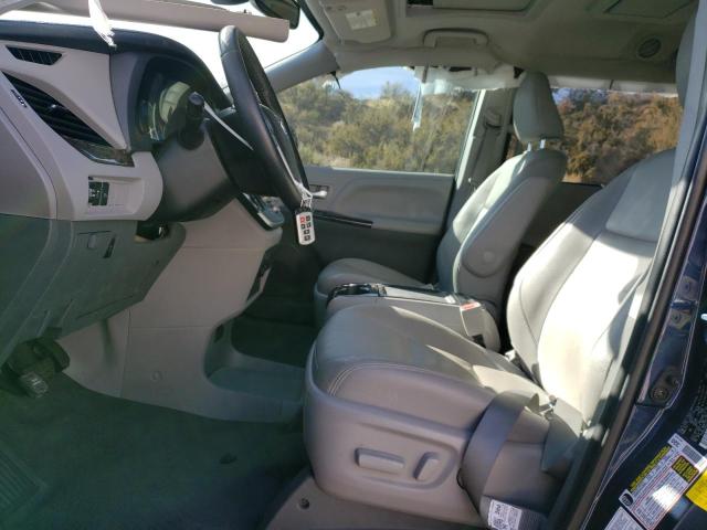 Photo 7 from auction – 2020 TOYOTA SIENNA XLE with VIN 5TDDZ3DC4LS244037