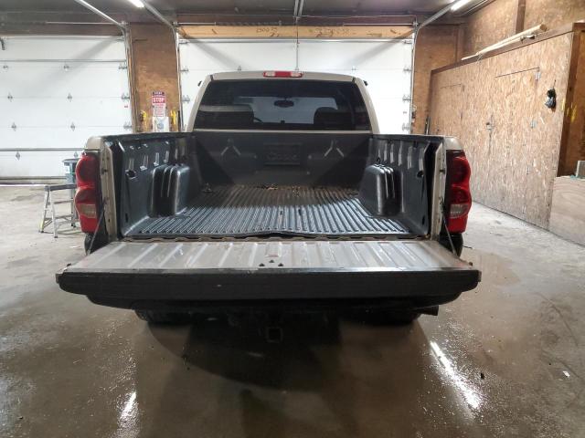 Photo 6 from auction – 2005 CHEVROLET SILVERADO with VIN 1GCEK19B55Z243736