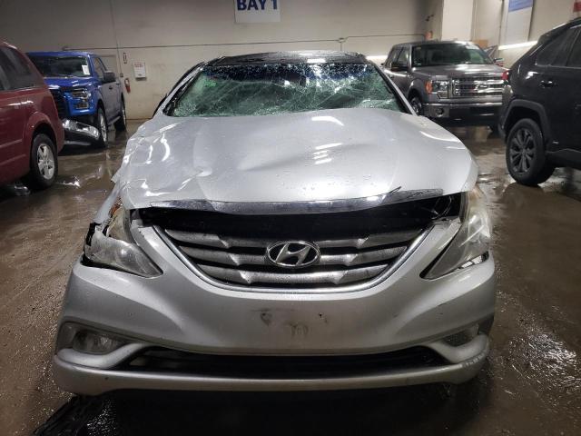 Photo 5 from auction – 2012 HYUNDAI SONATA SE with VIN 5NPEC4AC5CH336523