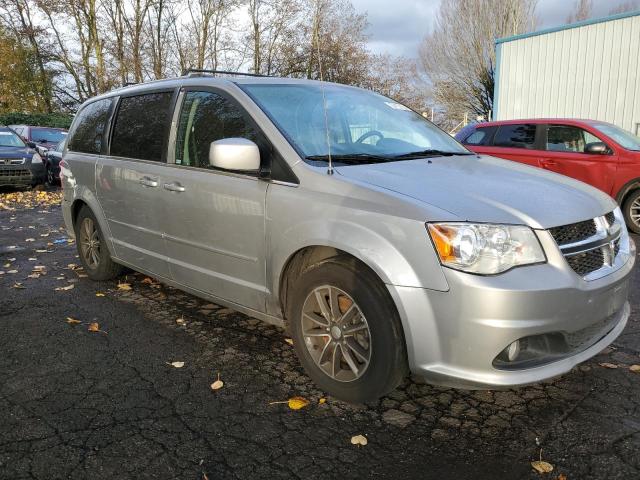 Photo 4 from auction – 2017 DODGE GRAND CARA with VIN 2C4RDGCG1HR800353