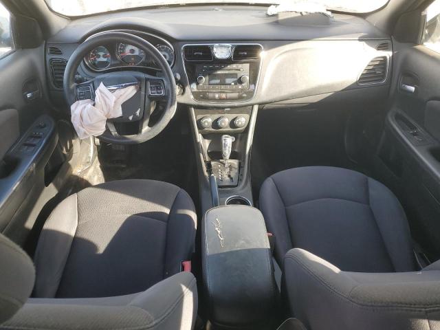 Foto 8 de la subasta – 2014 CHRYSLER 200 LX con VIN 1C3CCBAB4EN205562