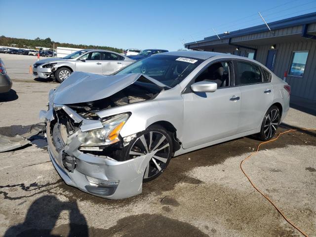 NISSAN ALTIMA 2.5 2015 with VIN 1N4AL3AP1FN320907 - Photo from auction