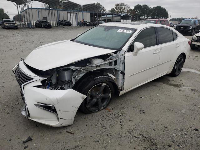 LEXUS ES 350 2016 with VIN JTHBK1GG9G2221573 - Photo from auction