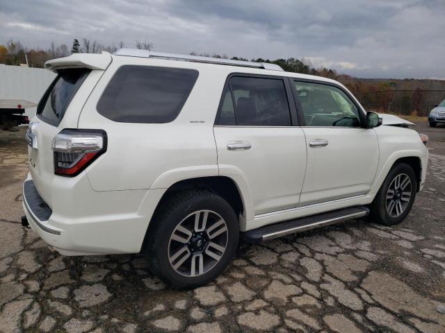 Photo 3 from auction – 2018 TOYOTA 4RUNNER SR with VIN JTEBU5JR2J5534205