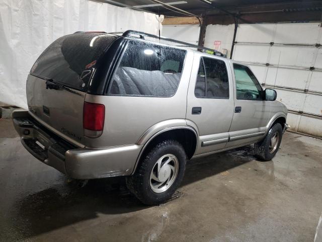 Photo 3 from auction – 2000 CHEVROLET BLAZER with VIN 1GNDT13WXY2353612