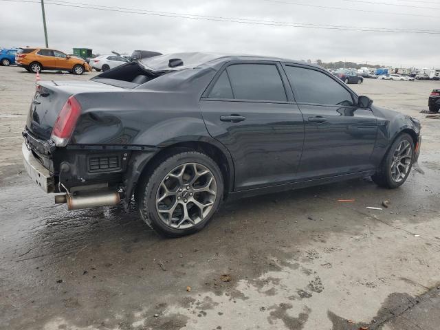 Photo 3 from auction – 2016 CHRYSLER 300 S with VIN 2C3CCABG4GH310974