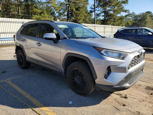 Photo 4 from auction – 2019 TOYOTA RAV4 XLE with VIN JTMW1RFV2KD022527