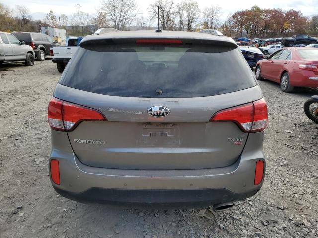 Photo 6 from auction – 2014 KIA SORENTO EX with VIN 5XYKUDA79EG518559
