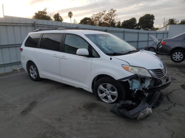 Photo 4 from auction – 2011 TOYOTA SIENNA LE with VIN 5TDKK3DCXBS004081
