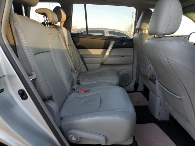 Photo 11 from auction – 2011 TOYOTA HIGHLANDER with VIN 5TDBK3EH6BS049559
