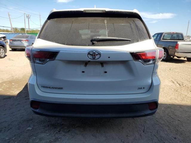 Photo 6 from auction – 2016 TOYOTA HIGHLANDER with VIN 5TDKKRFH8GS153236