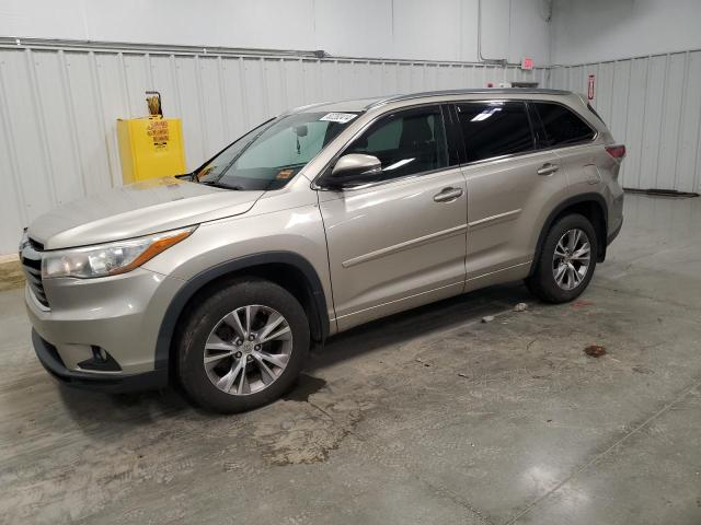 TOYOTA HIGHLANDER 2015 with VIN 5TDJKRFH4FS149162 - Photo from auction