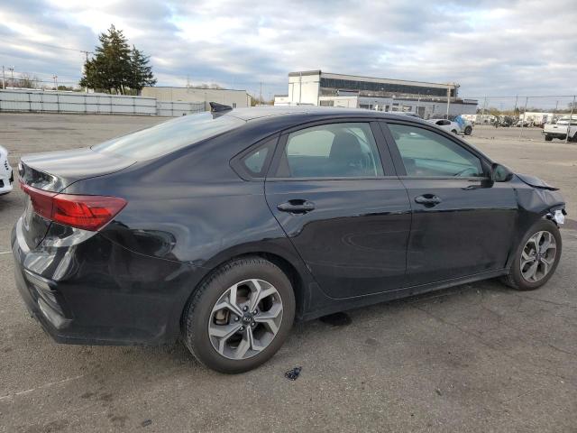 Photo 3 from auction – 2021 KIA FORTE FE with VIN 3KPF24AD5ME345776