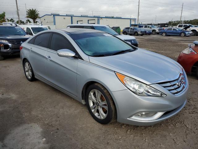 Фото 4 с аукциона – 2012 HYUNDAI SONATA SE с VIN 5NPEC4AC9CH460861