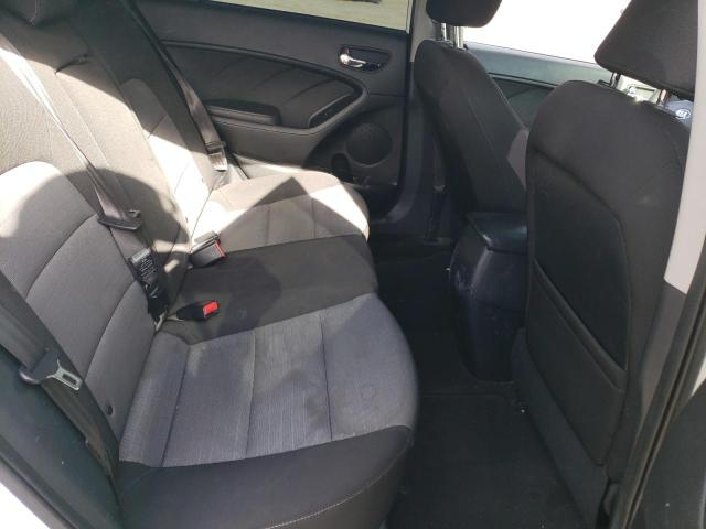 Photo 10 from auction – 2016 KIA FORTE LX with VIN KNAFK5A88G5631370