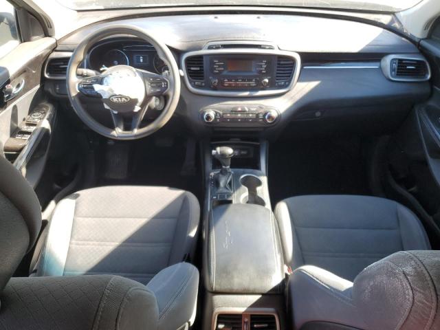 Photo 8 from auction – 2016 KIA SORENTO LX with VIN 5XYPG4A37GG019532