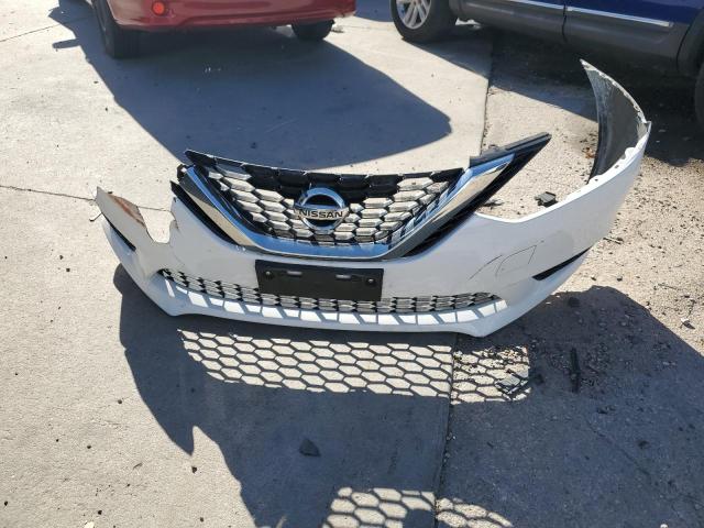 Photo 12 from auction – 2017 NISSAN SENTRA S with VIN 3N1AB7AP6HY367458