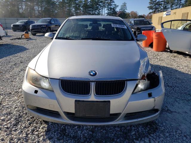 Photo 5 from auction – 2006 BMW 325 I with VIN WBAVB13536KR57794