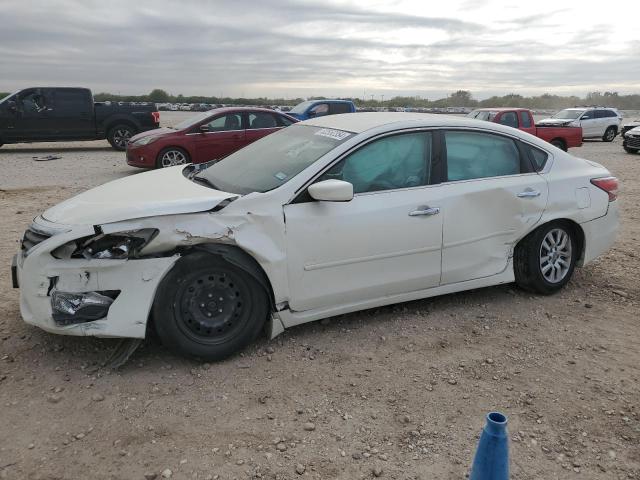NISSAN ALTIMA 2.5 2015 with VIN 1N4AL3AP6FC177612 - Photo from auction
