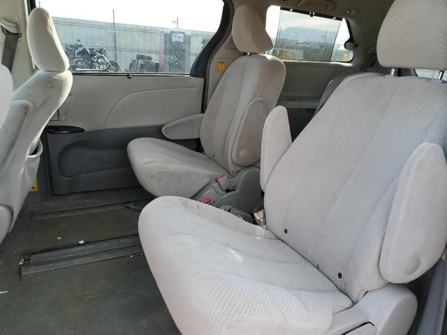 Photo 11 from auction – 2012 TOYOTA SIENNA LE with VIN 5TDKK3DC1CS187517