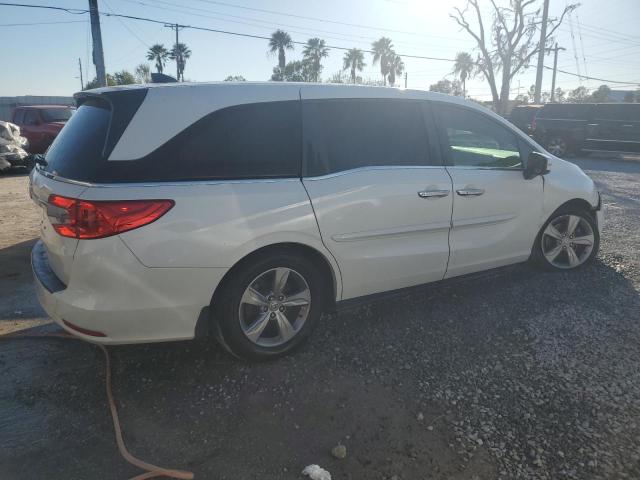Photo 3 from auction – 2018 HONDA ODYSSEY EX with VIN 5FNRL6H56JB052852