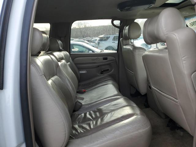 Photo 11 from auction – 2002 GMC DENALI XL with VIN 1GKFK66U82J137223