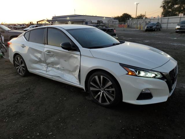 Photo 4 from auction – 2019 NISSAN ALTIMA SR with VIN 1N4BL4CV4KC205018