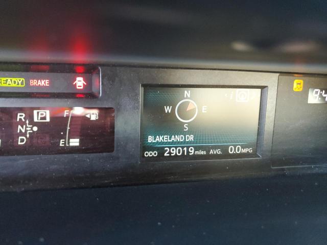 Photo 9 from auction – 2016 TOYOTA PRIUS V with VIN JTDZN3EU2GJ049971