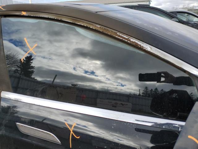 Photo 8 from auction – 2013 TESLA MODEL S with VIN 5YJSA1DP5DFP06844