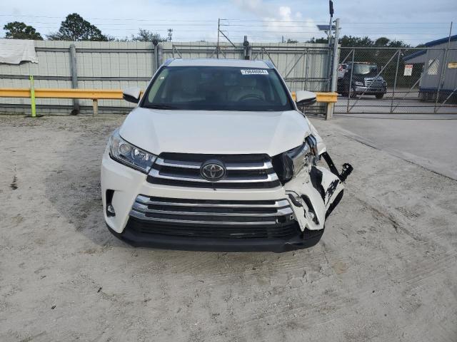 Photo 5 from auction – 2019 TOYOTA HIGHLANDER with VIN 5TDYZRFH0KS313141