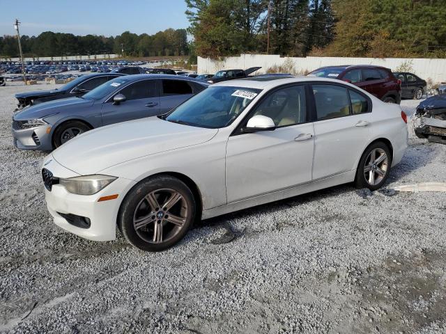 BMW 328 I 2014 مع رقم تعريف المركبة WBA3A5C5XEP601104 - صورة من المزاد