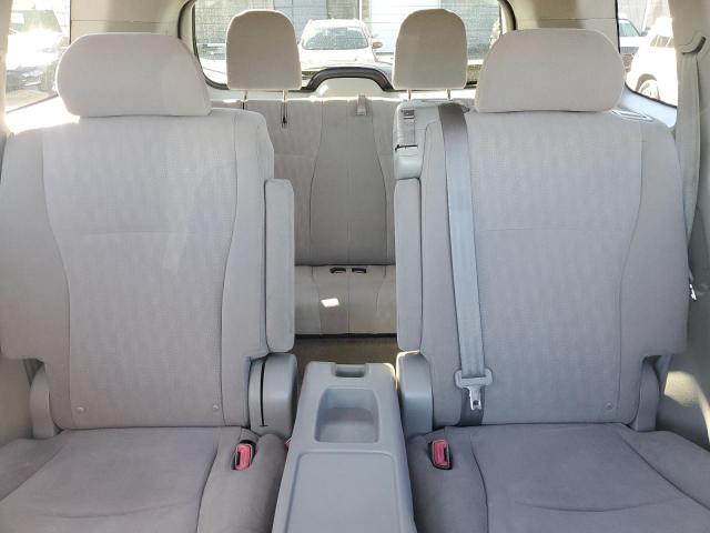 Photo 10 from auction – 2010 TOYOTA HIGHLANDER with VIN JTEEK3EH1A2153438