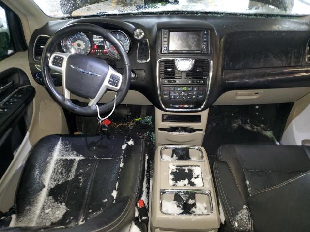 Photo 8 from auction – 2016 CHRYSLER TOWN & COU with VIN 2C4RC1BGXGR304841