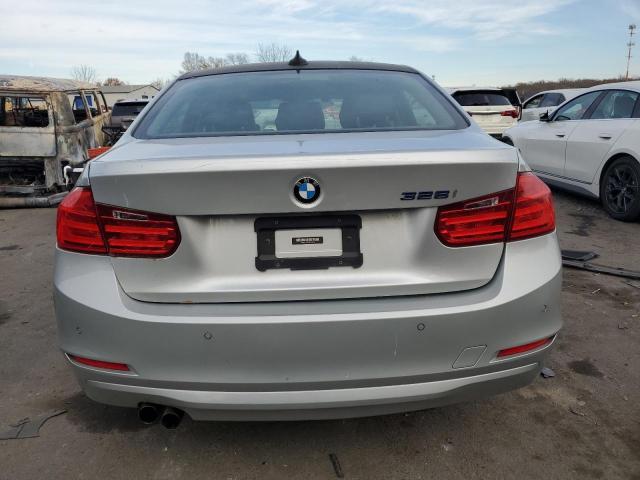 Photo 6 from auction – 2013 BMW 328 I SULE with VIN WBA3C1C54DF442216
