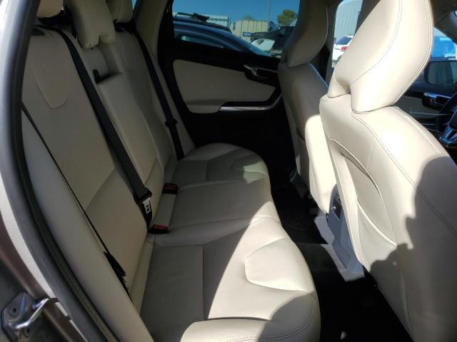 Photo 11 from auction – 2016 VOLVO XC60 T6 PL with VIN YV449MDM0G2861895