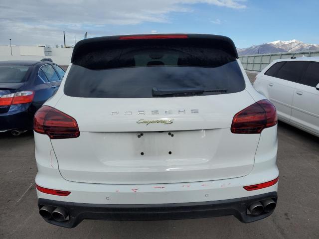 Photo 6 from auction – 2016 PORSCHE CAYENNE SE with VIN WP1AE2A2XGLA64524